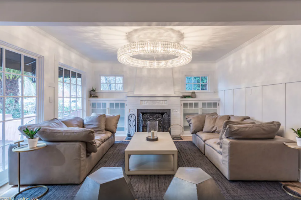 We think the Best Vacation Home Rentals in Napa Valley have spacious living areas for group conversation like this luxe living room. 