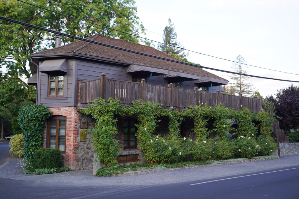 The French Laundry, home to one of the Napa Valley best chefs, is in Yountville, California. 