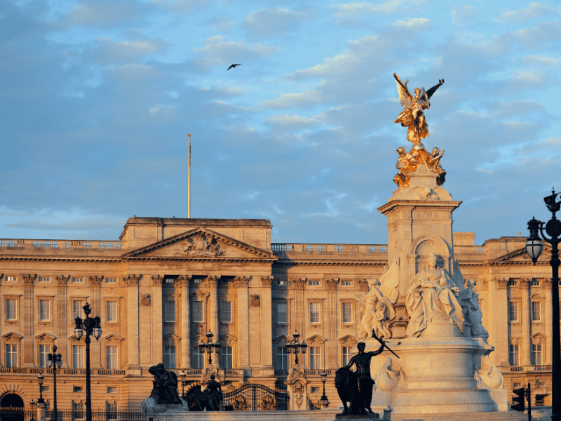 Buckingham Palace is a must-see during your 3-day London itinerary. 