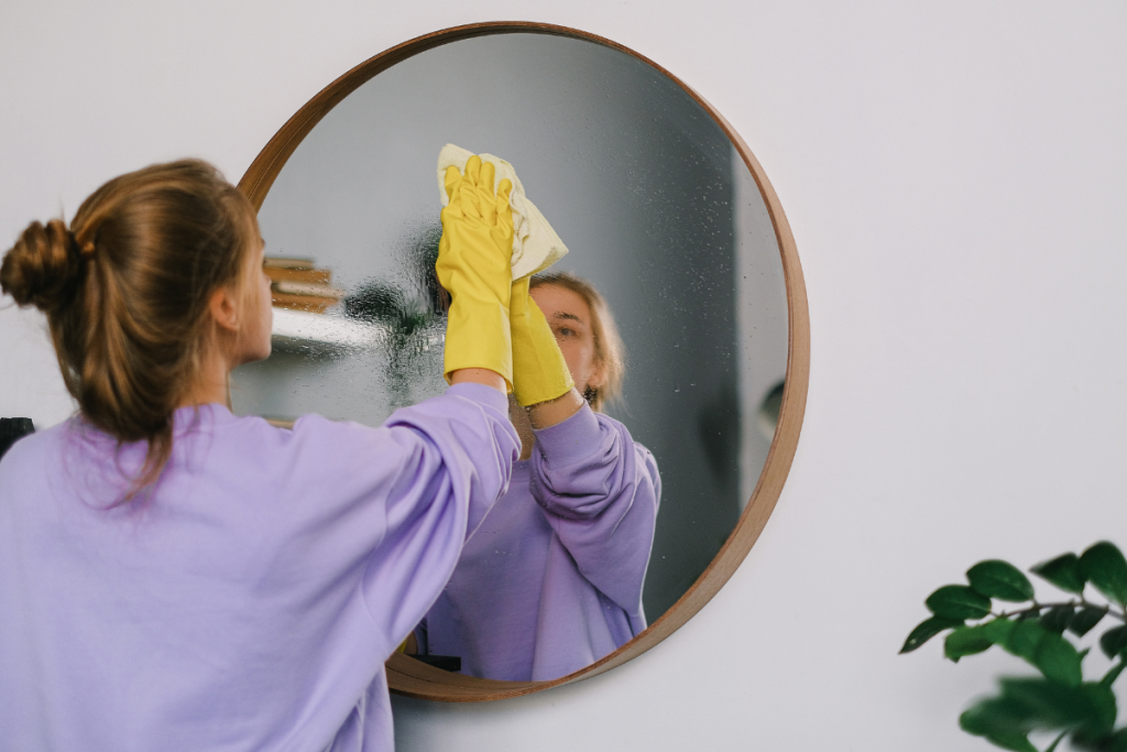Wearing gloves when interacting with cleaning products can protect skin from dryness. 